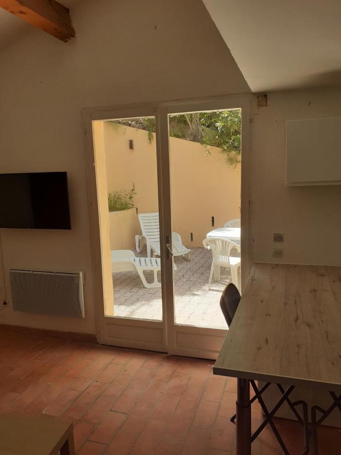 Appartement T1 Hyères Екстериор снимка