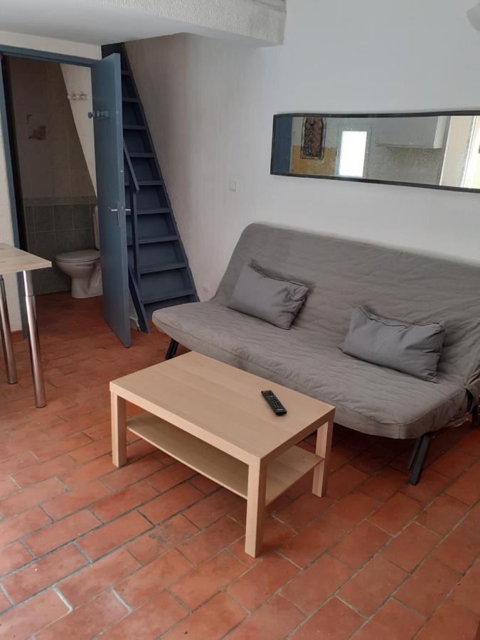 Appartement T1 Hyères Екстериор снимка